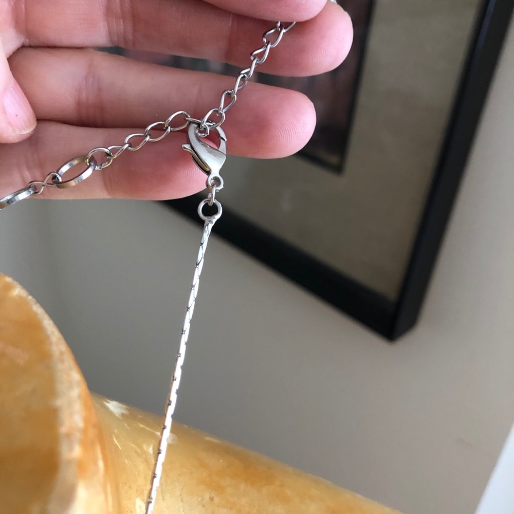 Amrita Singh silvertone necklace - Picture 4 of 5
